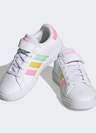 Классные кроссовки adidas grand court 35,5 р. стелька 23 см.