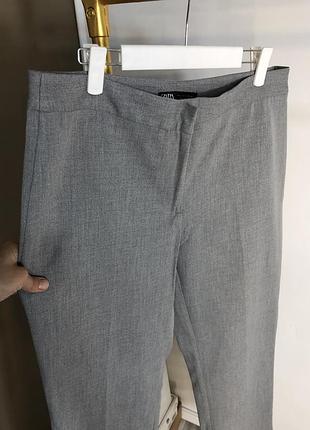 Сірі брюки з розрізами zara 4