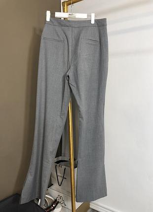 Сірі брюки з розрізами zara 8