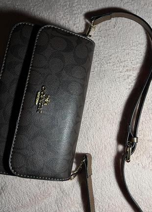 Сумка coach в новом состоянии
