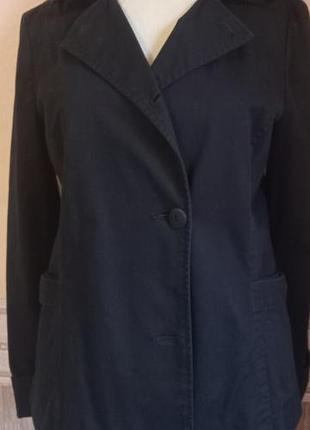 Armani jeans.мега крутой, плотный пиджак коттон с эластаном .оригинал.
