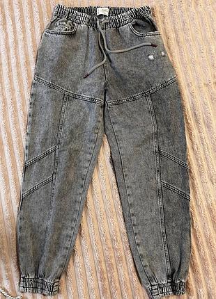 Жіночі джинси denim джогери сірі