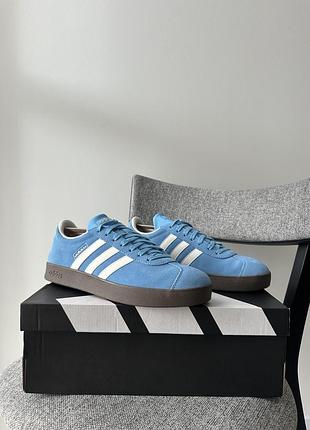 Чоловічі осінні кросівки кеди взуття adidas