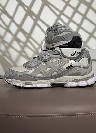 Водонепроникні кросівки asics gel-nyc gtx metallic grey white