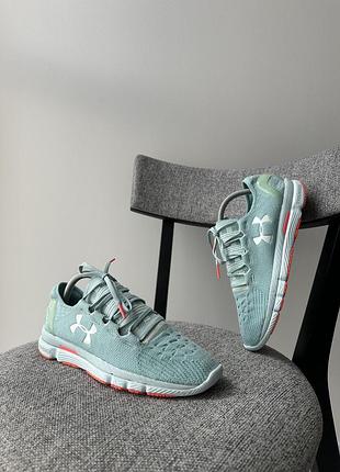 Спортивні яскраві кросівки кеди взуття under armour