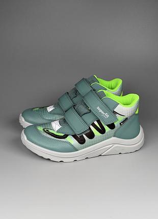 Демисезонные ботинки superfit kick 33 р. с мембраной gore-tex