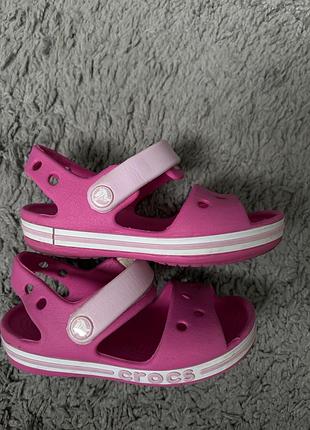 Дииячі босоніжки crocs c8 4