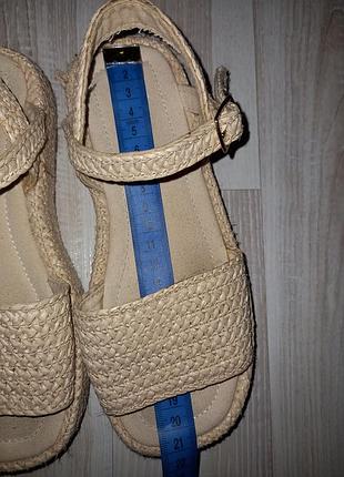 Босоножки на платформе zara 2