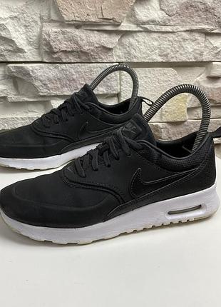 Оригінальні кросівки nike air max thea