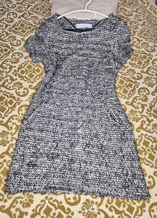 Коротка сукня жіноча zara чорно-біла