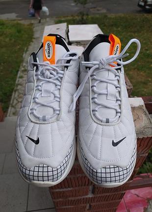 Кроссовки nike 4