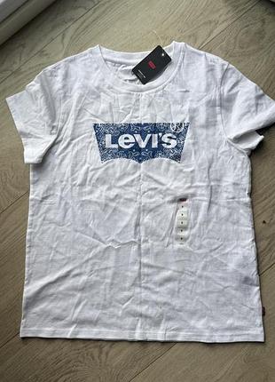 Футболка жіноча levi’s біла з логотипом