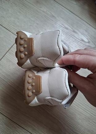 Кроссовки детские 4