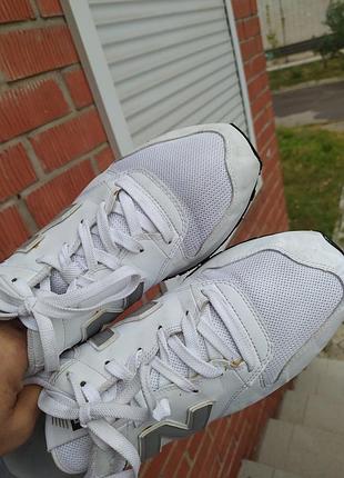 Легкие кроссовки new balance 4