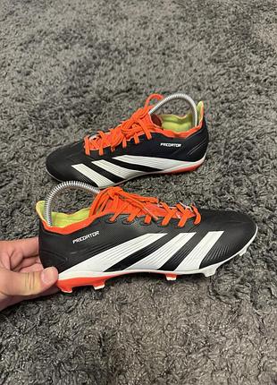 Оригінальні футбольні бутси adidas predator 24 league low fg