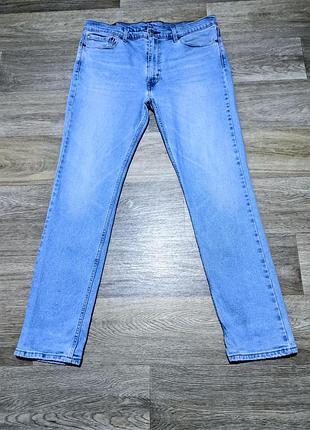 Мужские светло-синие джинсы levis 511 , размер 36/32 , маломерят - оптимально для 34/32 .