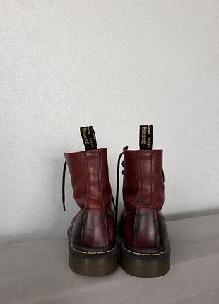 Черевики жіночі dr. martens 2