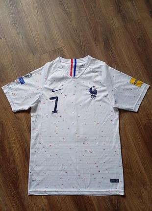 Брендова футболка nike.