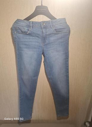 Джинси zara