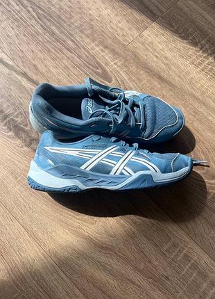 Кросівки чоловічі asics для волейболу, блакитні