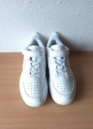 Класні кросівки nike court borough 34 р. устілка 22 см.