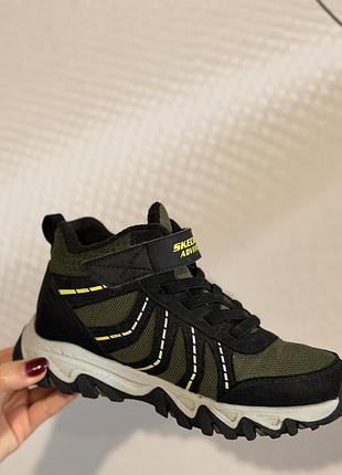 Черевики sketchers для хлопчика 8