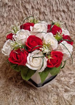 🌹 букет з мильних троянд 🌹