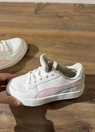 Кросівки для дівчинки puma білі з рожевим 3