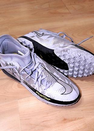 Бутси чоловічі nike phantom gx 2 academy tf сріблясті, розмір 42, 26.5 см