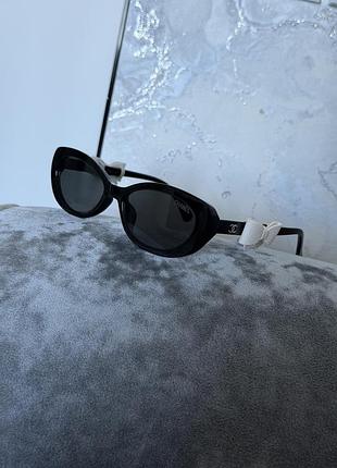 Сонцезахисні окуляри chanel