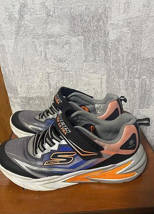 Кросівки skechers