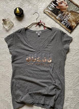 Базова сіра футболка з вишуканим логотипом guess, розмір l-xl