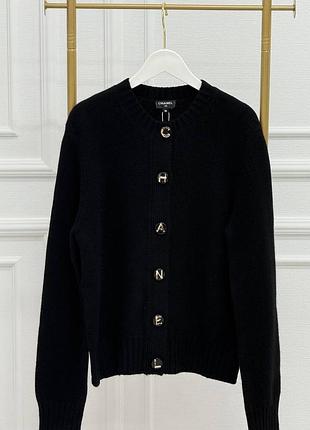 Кардиган chanel кофта з лого ґудзиками чорна