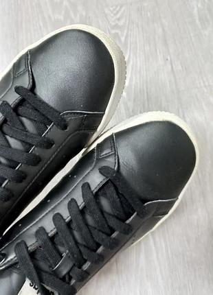 Жіночі кросівки adidas оригінал 6