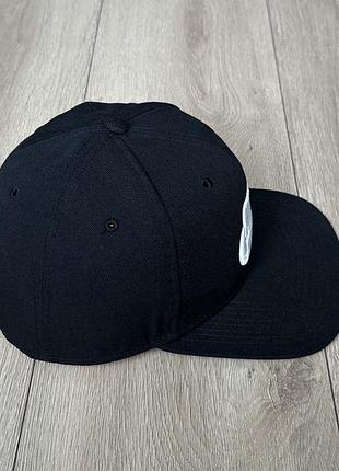 Чорна кепка nike pro dri fit 4