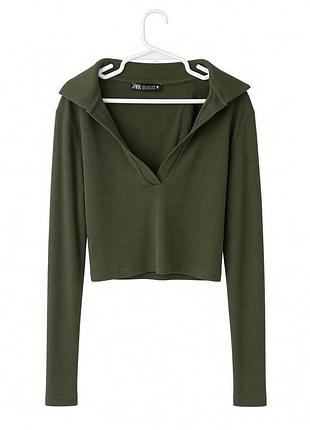 Жіночий оливковий топ лонгслів з коміром приталений zara