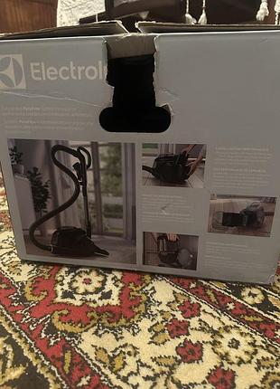 Пилосос electrolux pure c9