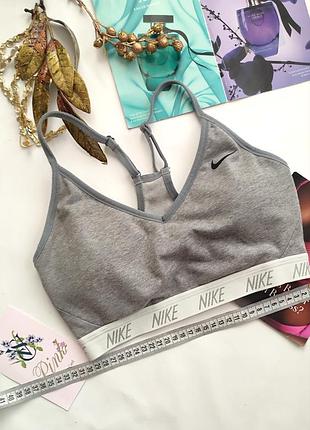 Хлопковый спортивный топ nike m 38 75b 75c 80a 80b