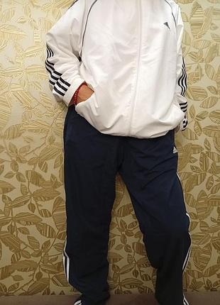 Спортивный костюм adidas 3