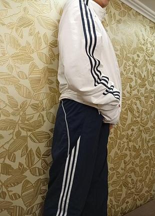 Спортивный костюм adidas 4