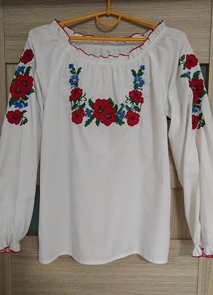 Вишиванка жіноча біла з червоними маками, розмір 44-46, машинна вишивка, довгий рукав