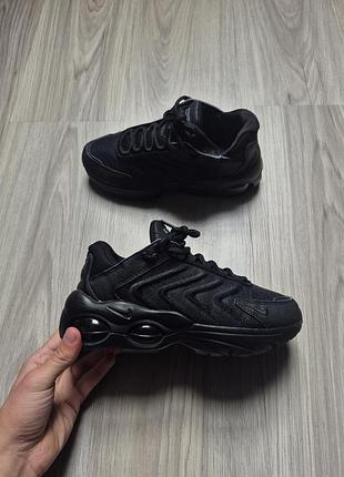 Кросівки чоловічі nike air max tw чорні