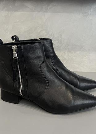 Черевики жіночі shoe the bear чорні, розмір 38, шкіра
