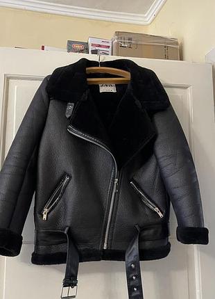 Дублянка жіноча zara зимова шкіряна чорна