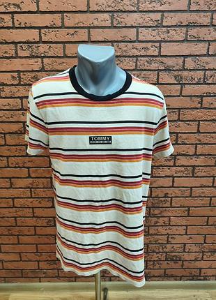 Базовая футболка от tommy hilfiger