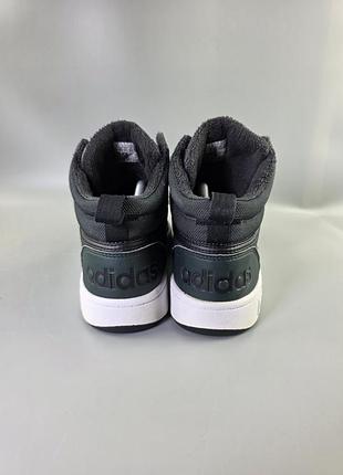 Кроссовки adidas 5