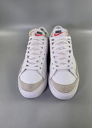 Кроссовки nike 4