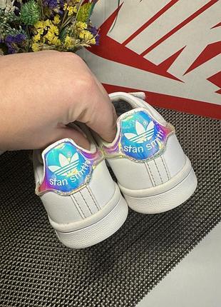 Оригінальні кросівки adidas 5