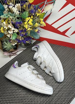 Оригінальні кросівки adidas 7
