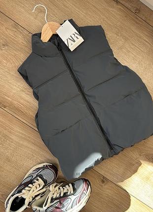 Жилетка zara 110/116 см
